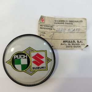 Emblema Puch Suzuki original.