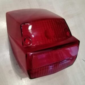 Cristal piloto para Vespa.
