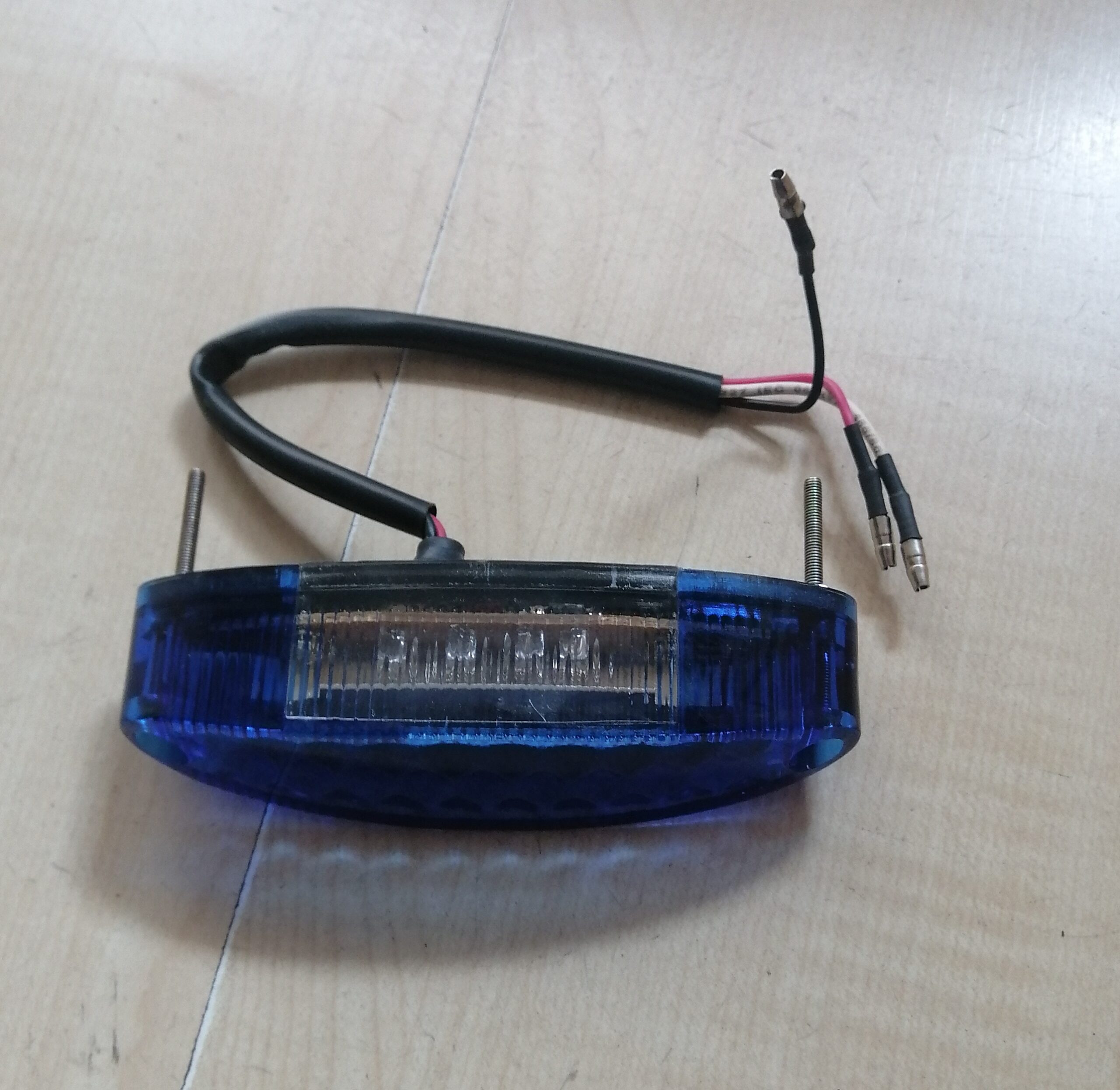 Luz trasera TNT Space Plus Leds azul - Imagen 2