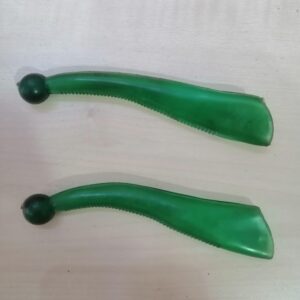Juego protectores cubremanetas verdes en goma para Vespa años 50 y 60.