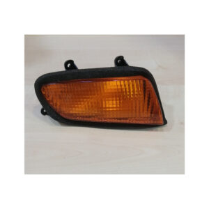 Intermitente para Honda modelo Pan European ST1100 delantero derecho.