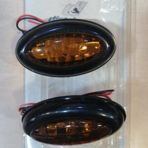 Juego 2 luces de intermitencia para coche/moto universales.