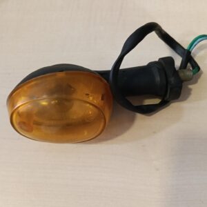 Intermitente trasero derecho para Dax  ST, CT 50/75/125 y Leonart  Spyder 125.
